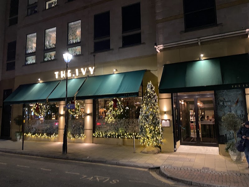 The Ivy Temple Row